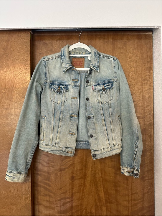 Levi's Jackets & Blazers - Levi's Light Blue Denim Jacket - S